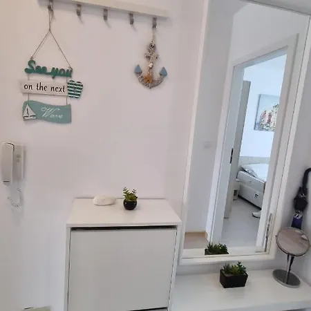 Green Life Beach Resort- апартамент фемили 2 Apartment