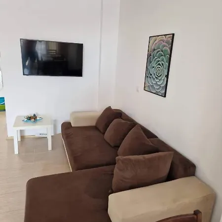 Apartment Green Life Beach Resort- апартамент фемили 2 *
